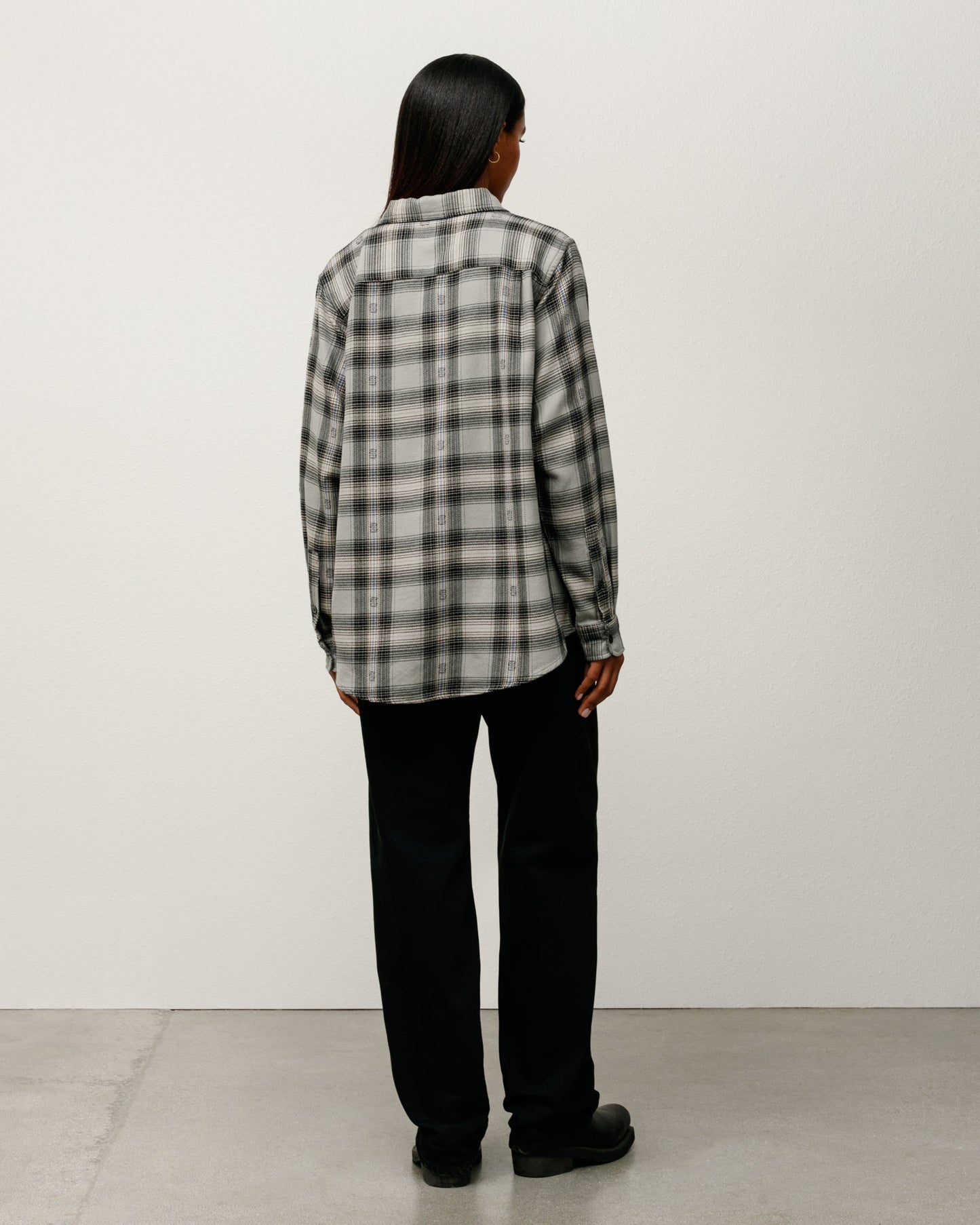 NEW CLASSIC JEAN DENIM