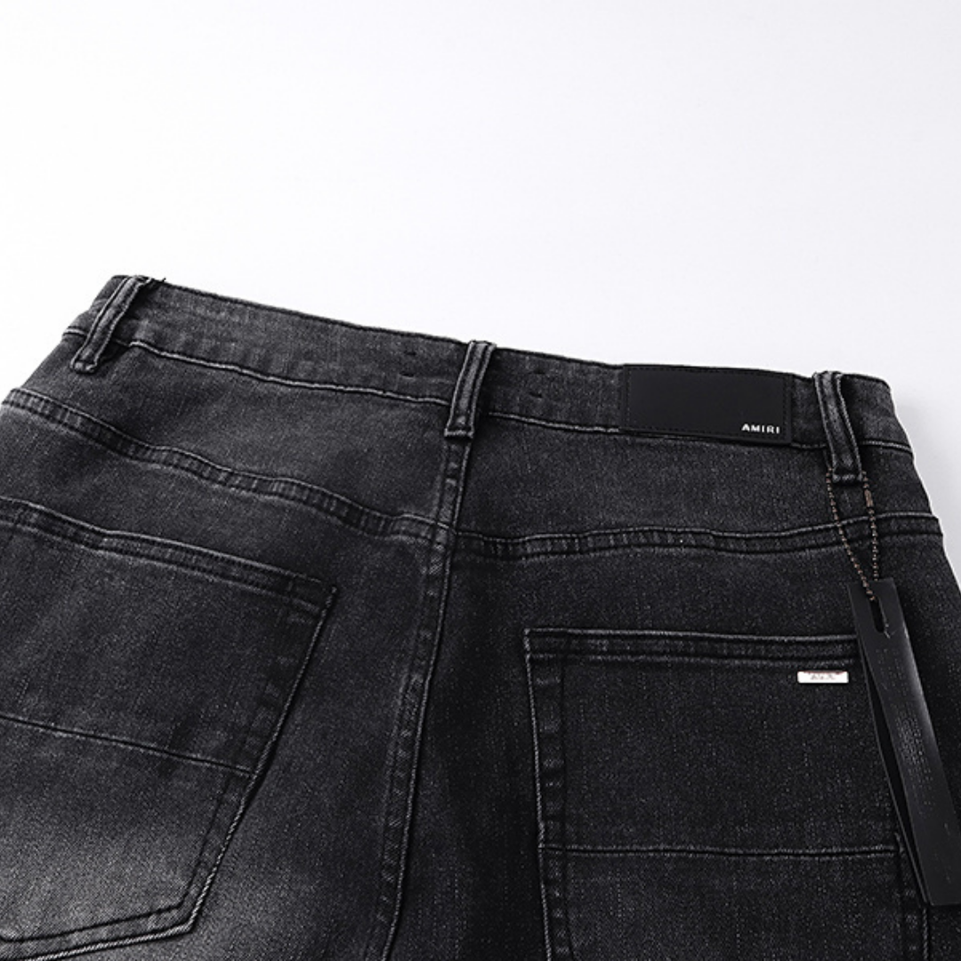 Amr Jeans