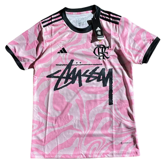 Pink Flamengo jersey.