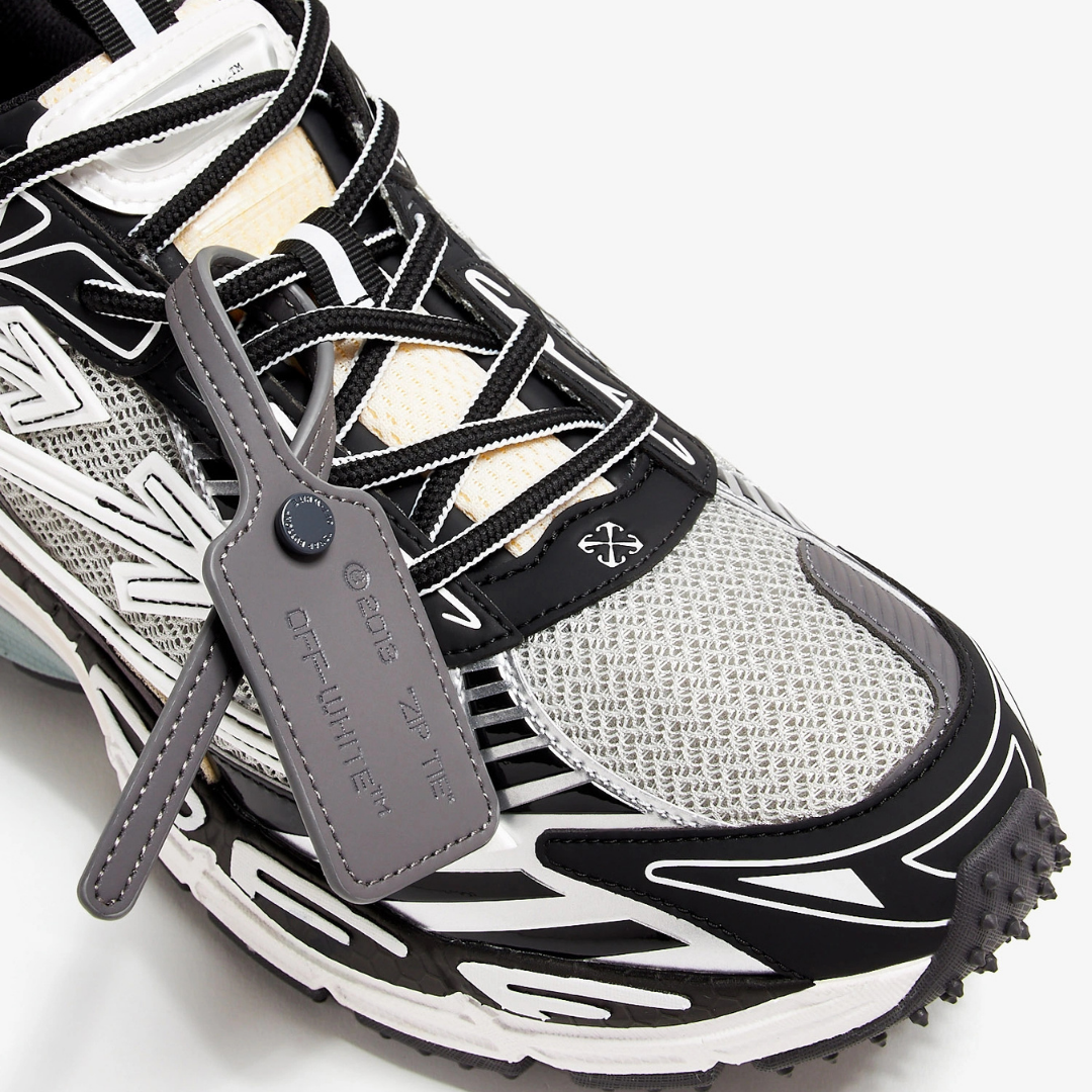 Off "Be Right Back" Black White Blue